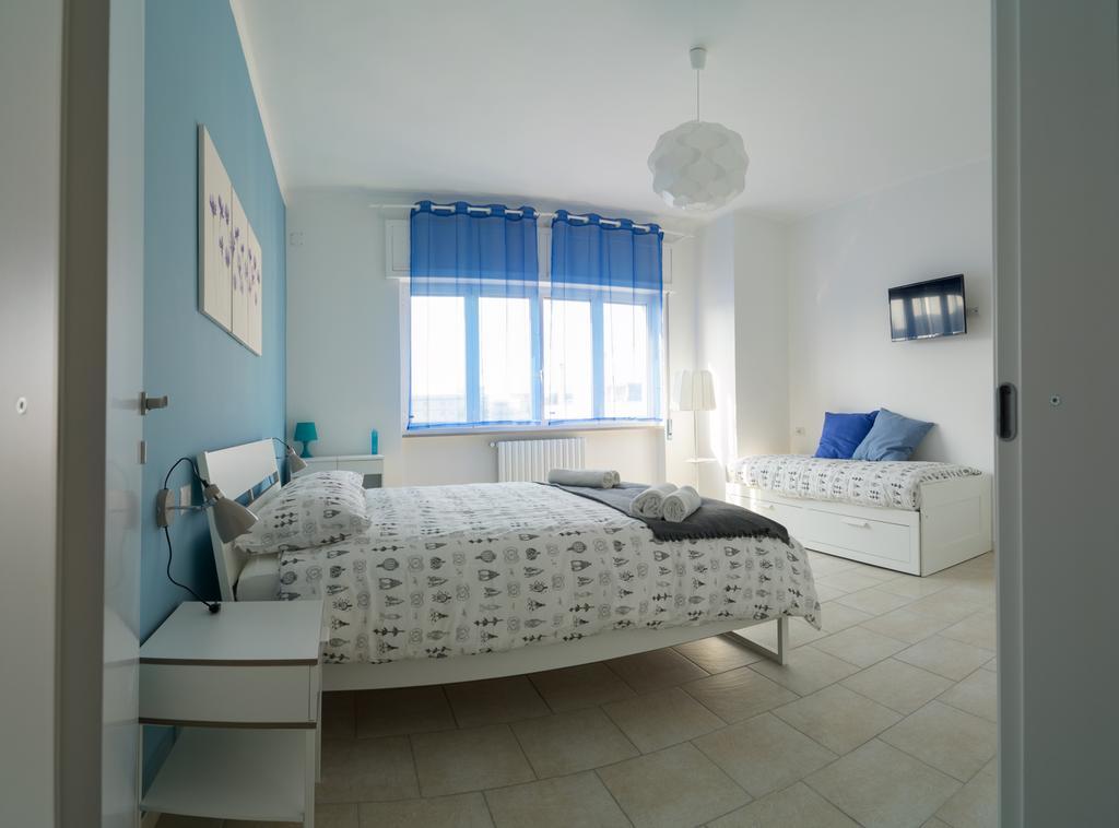 My Room In 特拉尼 外观 照片
